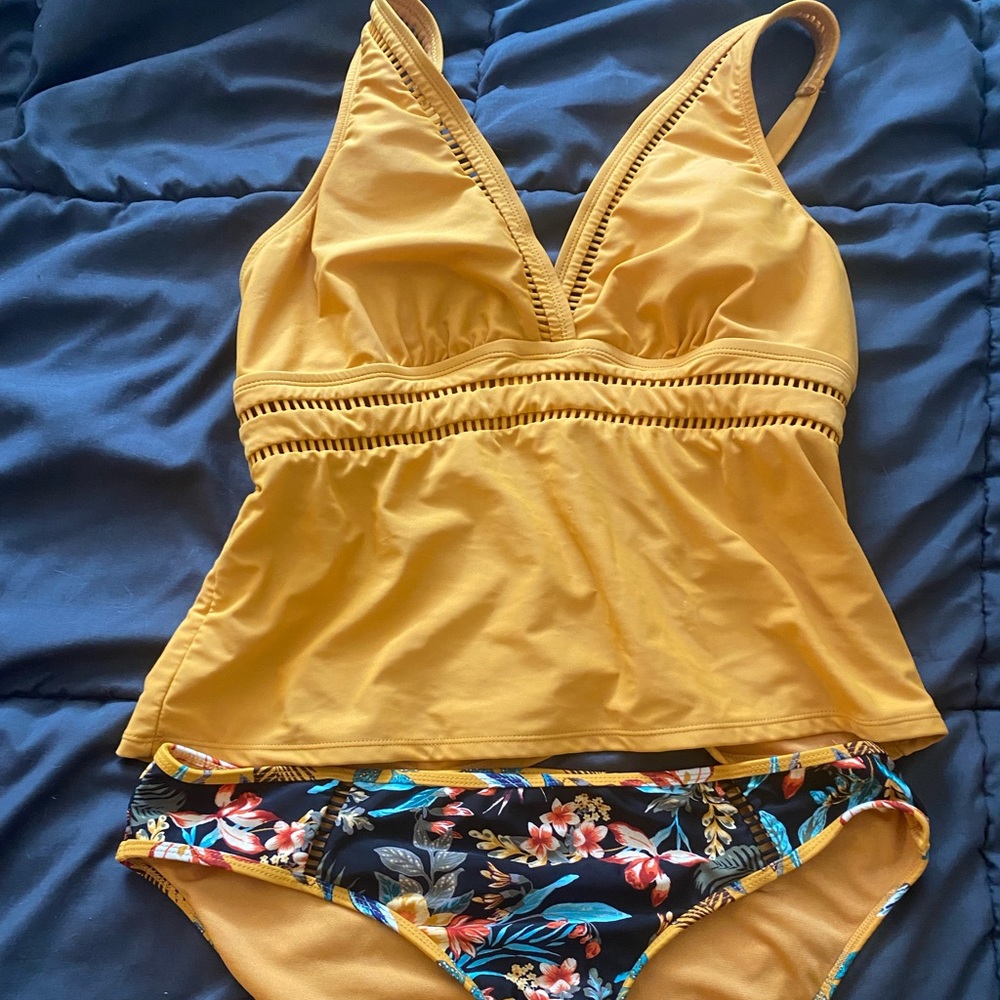 Cute Tankini top and matching bottom